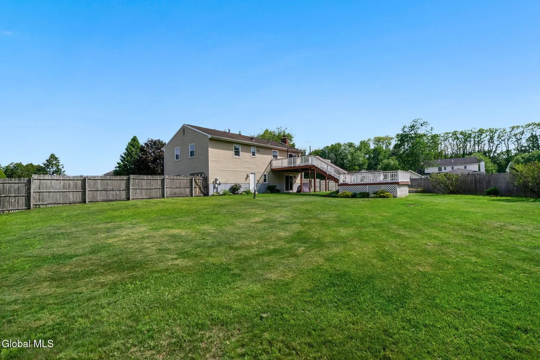 Photo of 19 Midway Drive