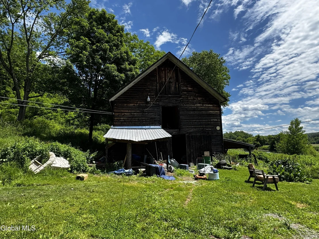 Photo of 21 River Road