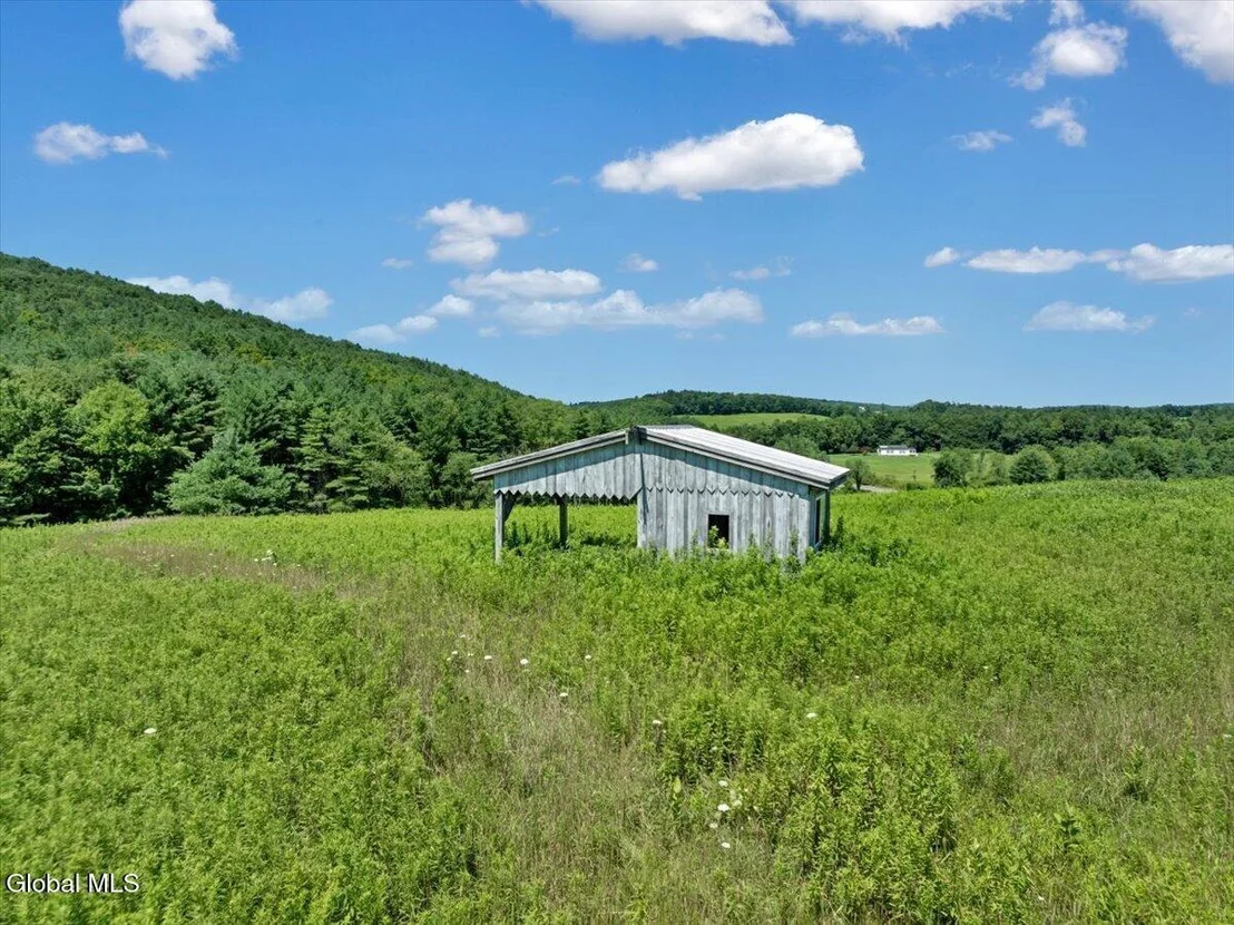 Photo of 3146 State Highway 23
