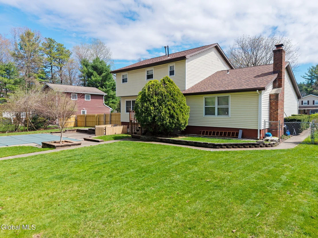 Photo of 5113 Foxwood Drive