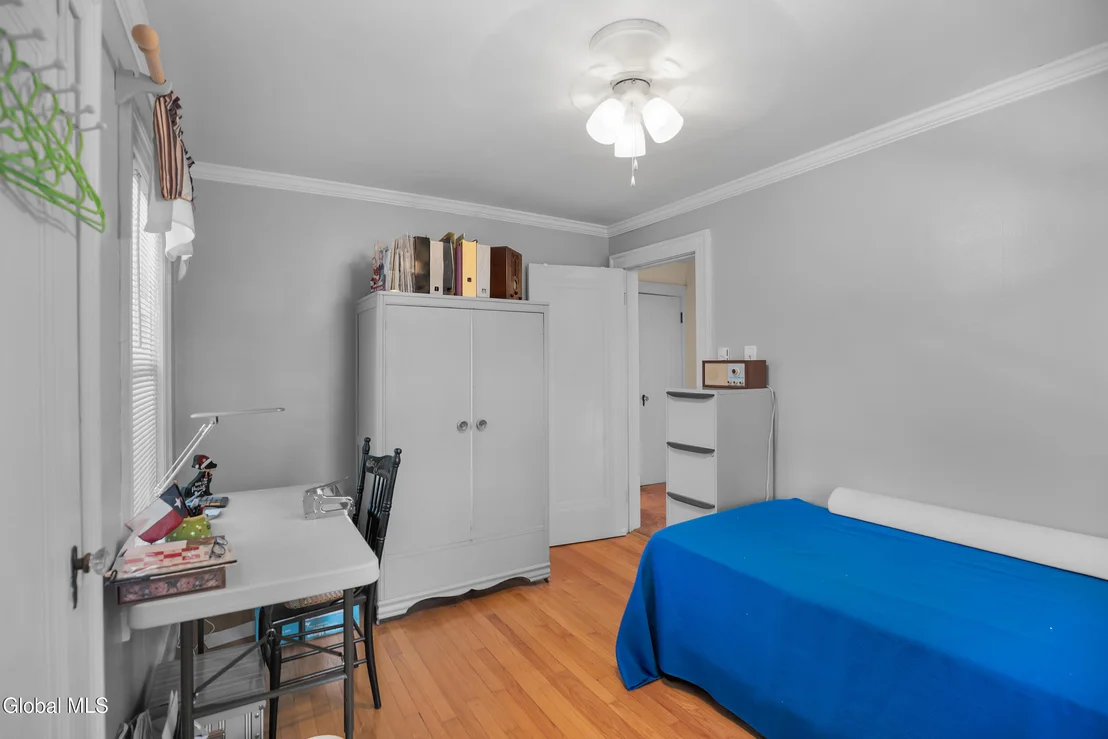 Photo of 820 Central Parkway