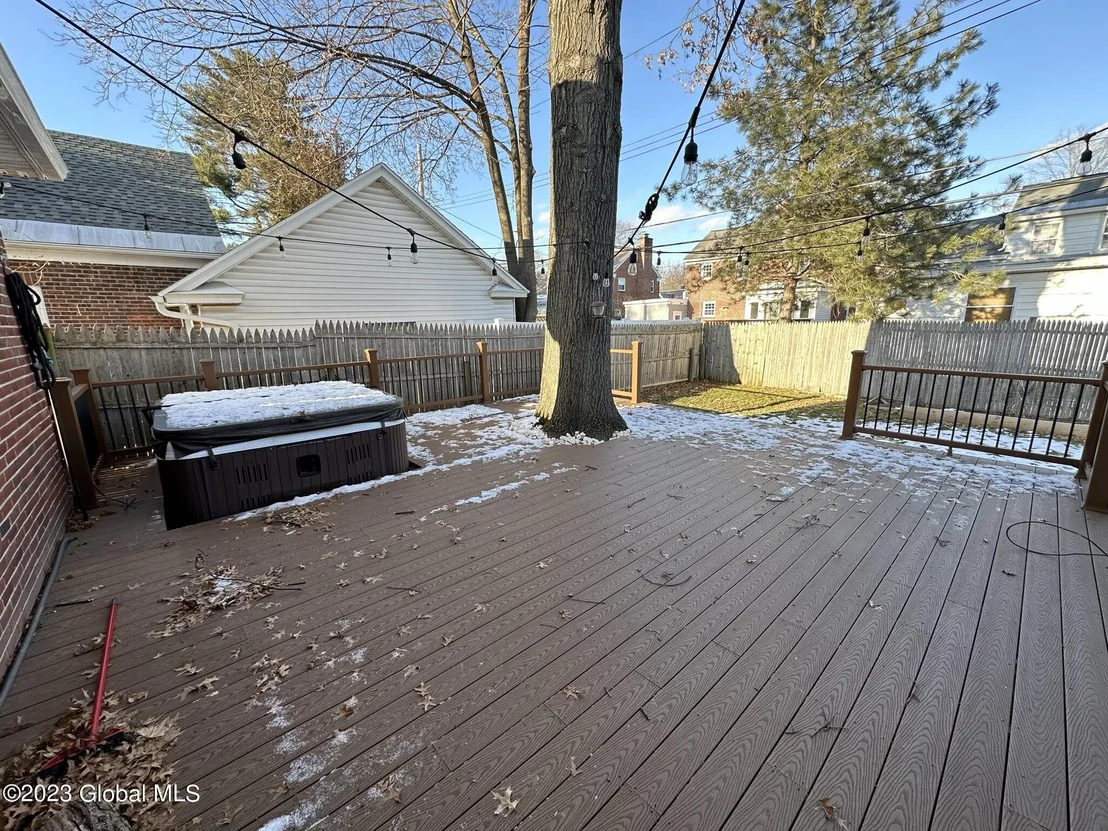 Photo of 14 Berncliff Avenue