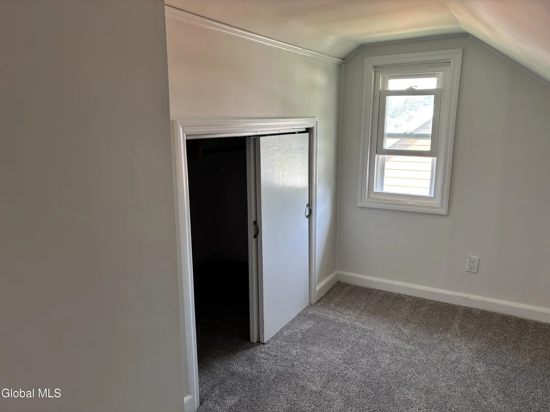 Photo of 1409 Fordham Avenue