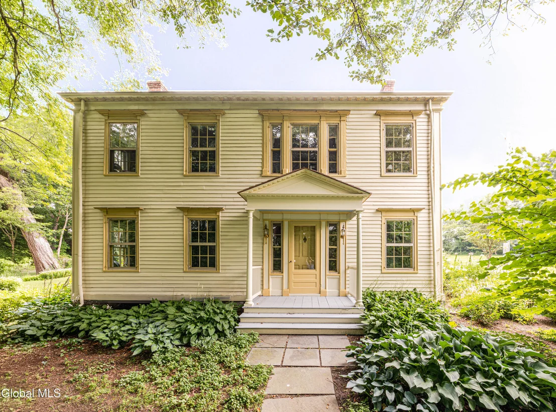 Photo of 14 & 18 Clove Road