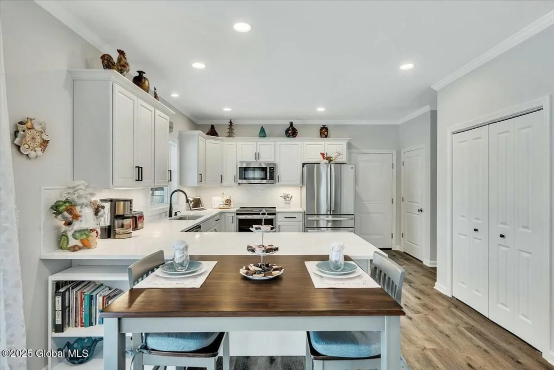 Photo of 9 Lynn Drive