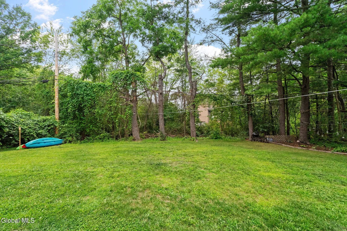 Photo of 2303 Balltown Road
