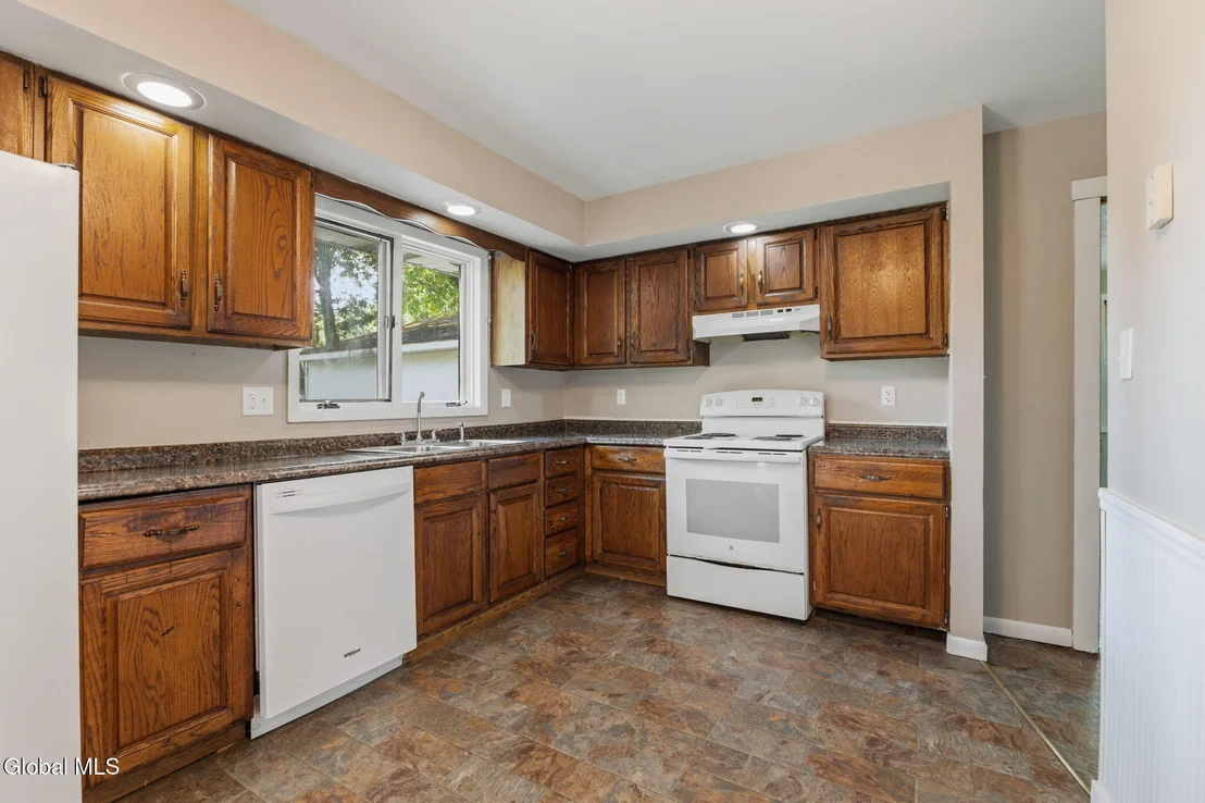 Photo of 11 Matthew Drive