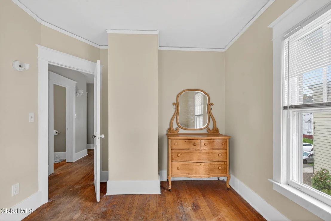 Photo of 446 Yates Street
