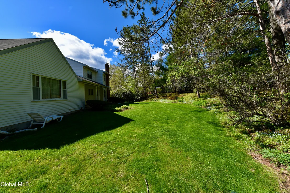 Photo of 1205 Viewmont Drive