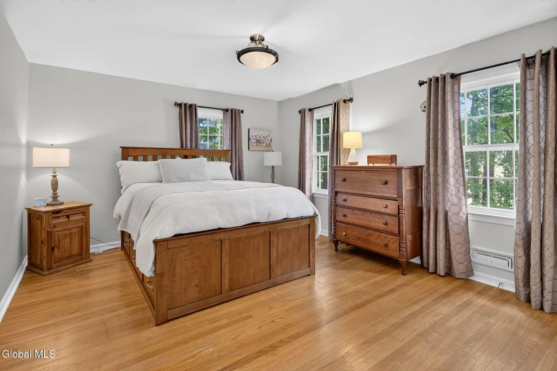 Photo of 1376 Ruffner Court