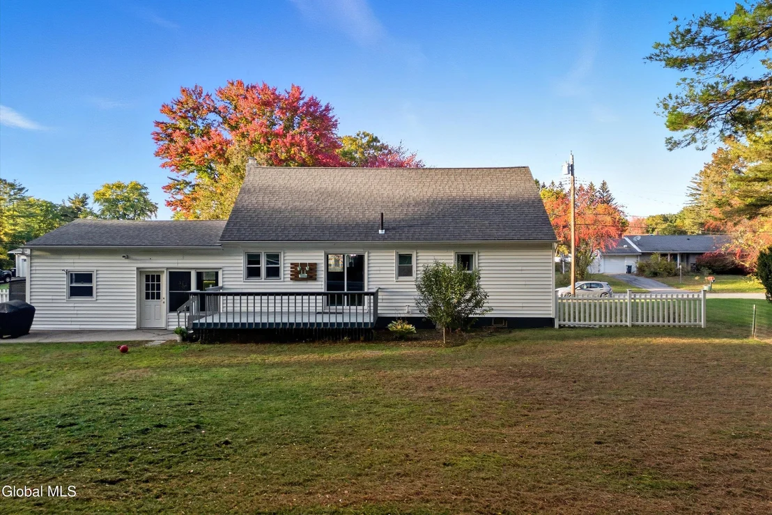 Photo of 105 Lake Drive