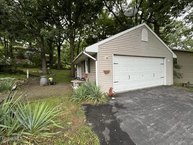 Photo of 66 Pollock Road