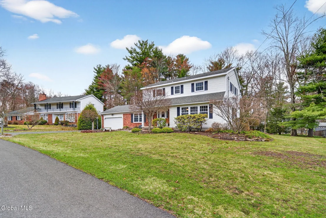 Photo of 17 Tamarack Lane