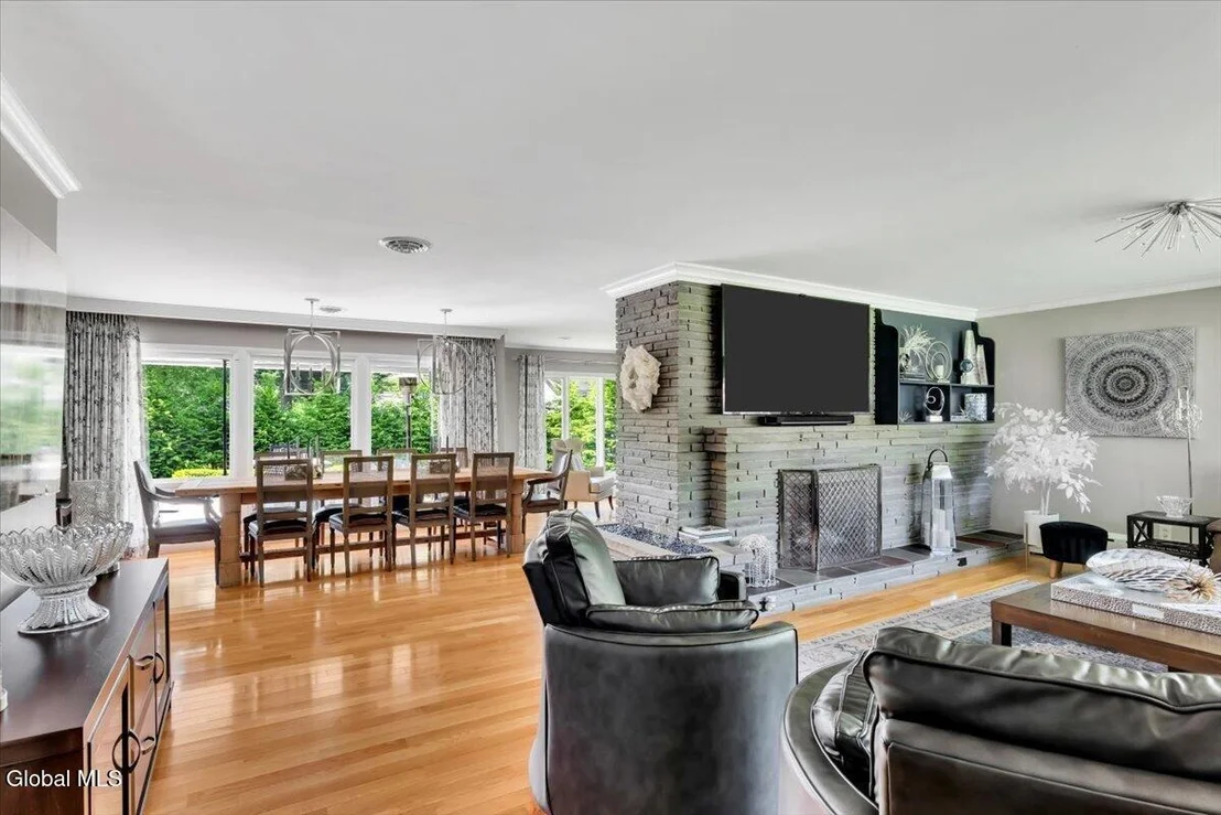 Photo of 75 Fort Amherst Road