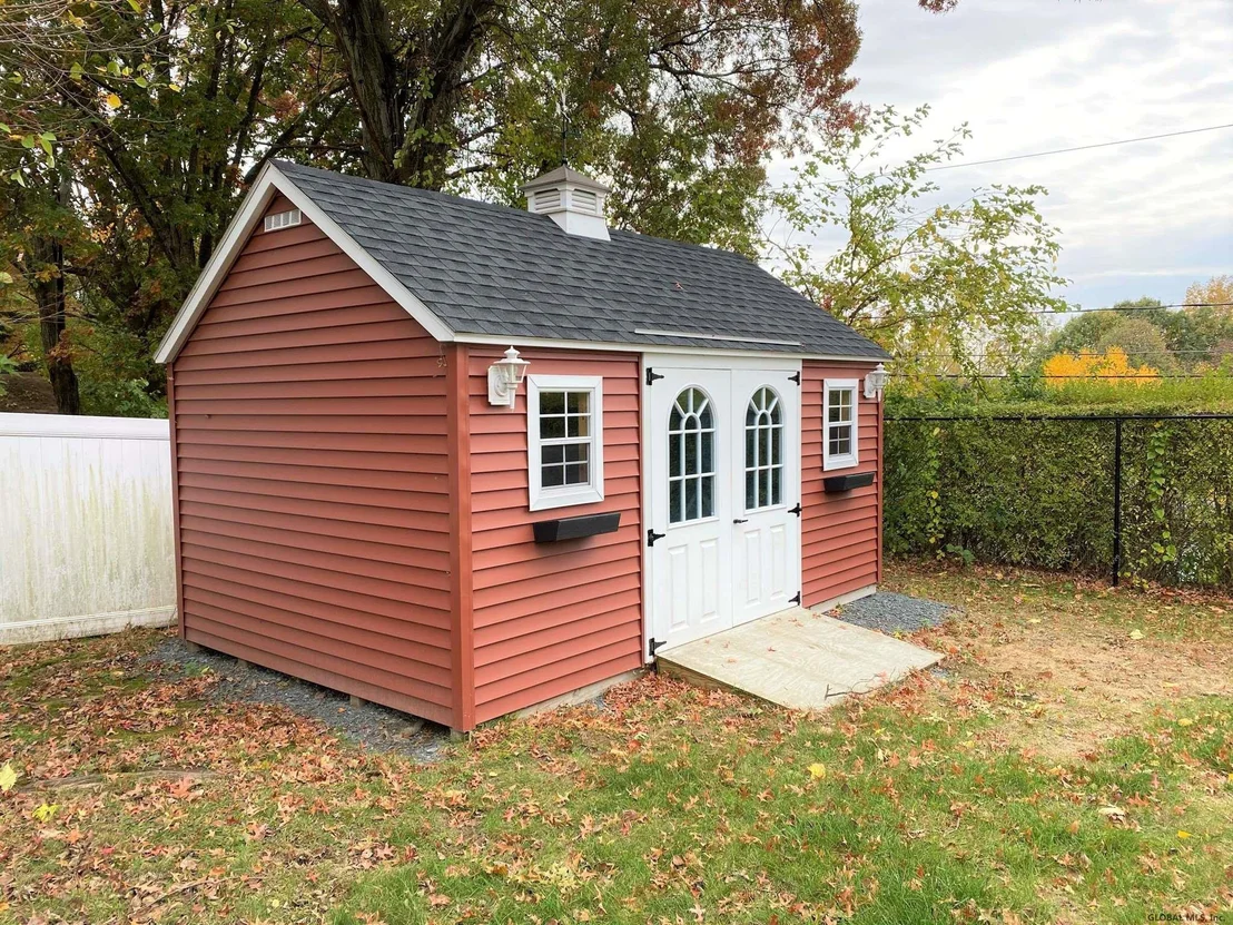 Photo of 120 SHAKER Road