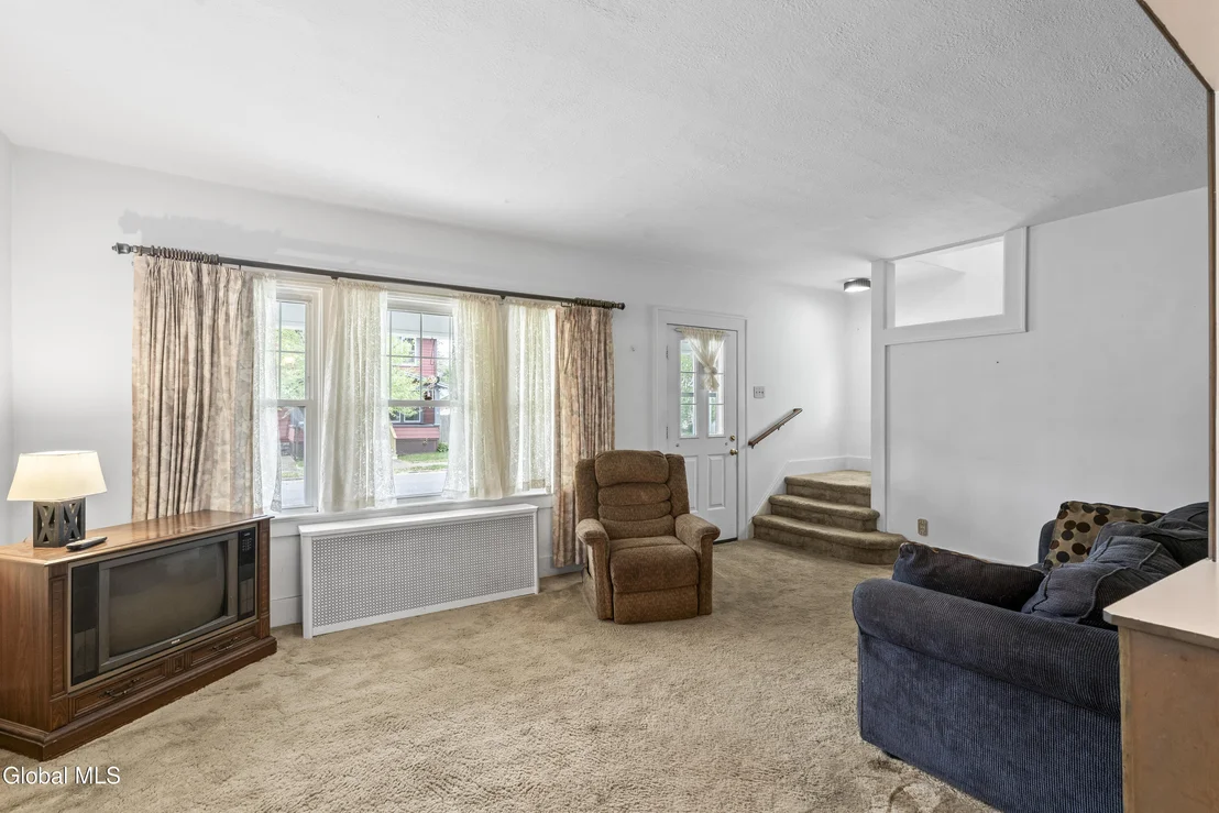 Photo of 147 Bruce Street