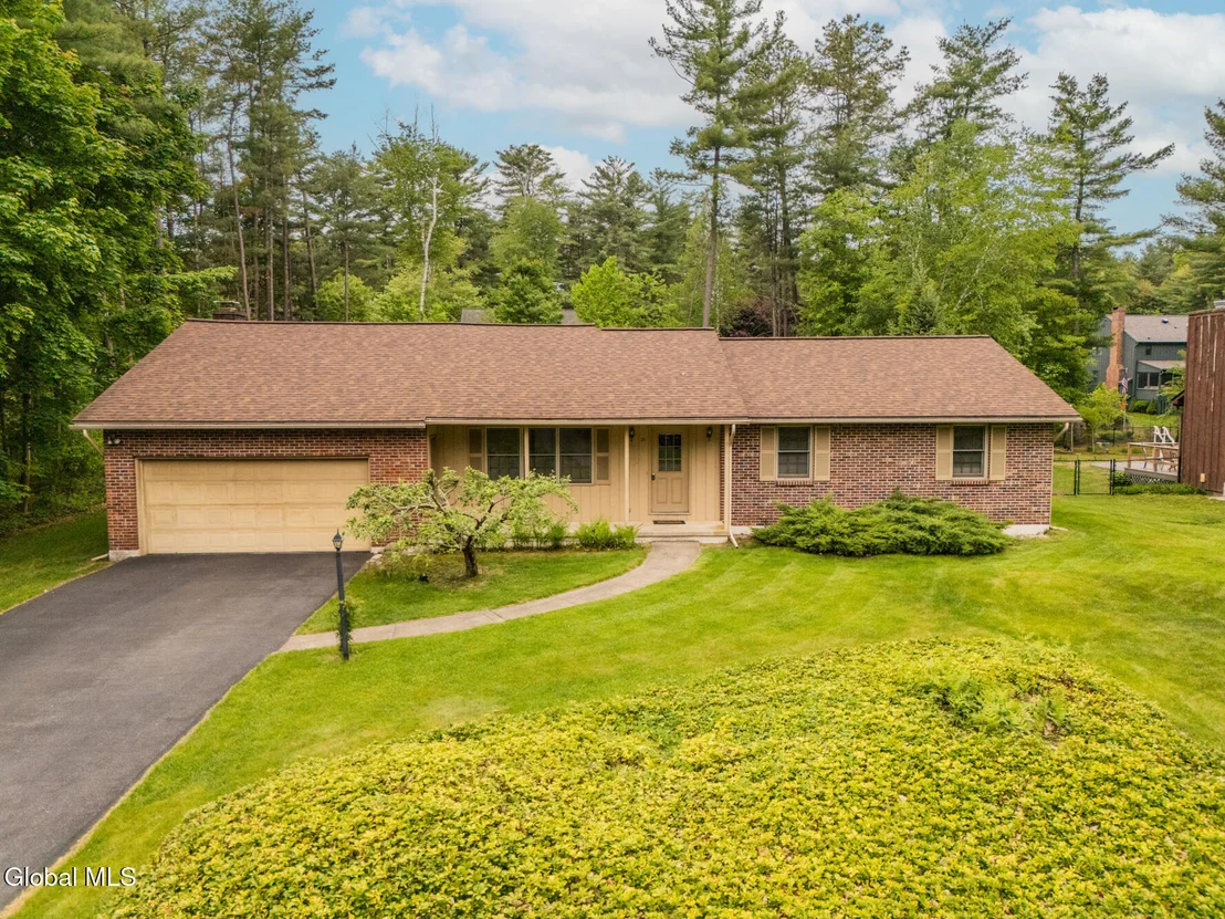 Photo of 21 Helen Drive