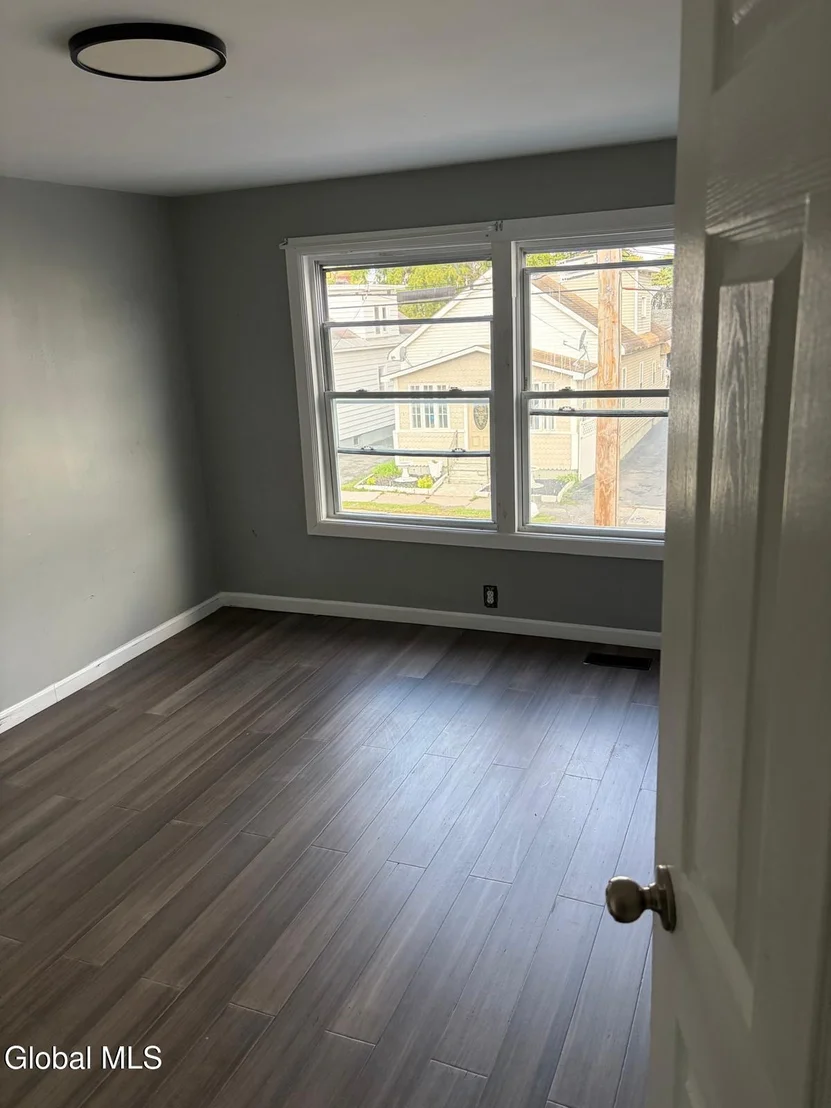 Photo of 272 Altamont Avenue