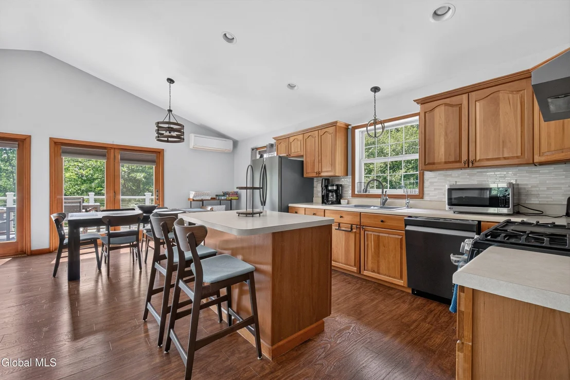 Photo of 99 Kings Road