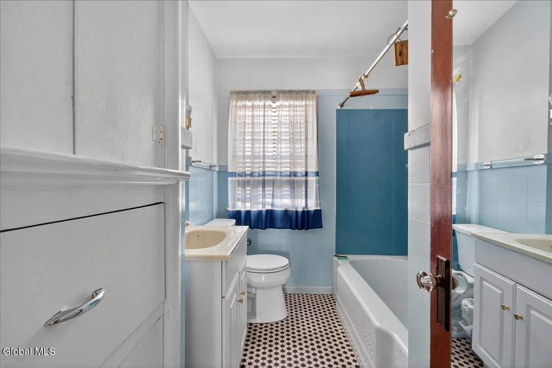 Photo of 248 Fourteenth Street