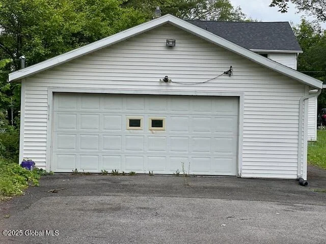 Photo of 78 Bross Street