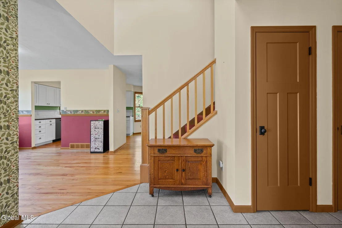 Photo of 107 Fox Run Drive
