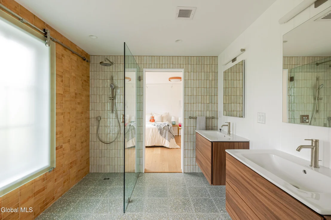 Photo of 20 Dallis Place
