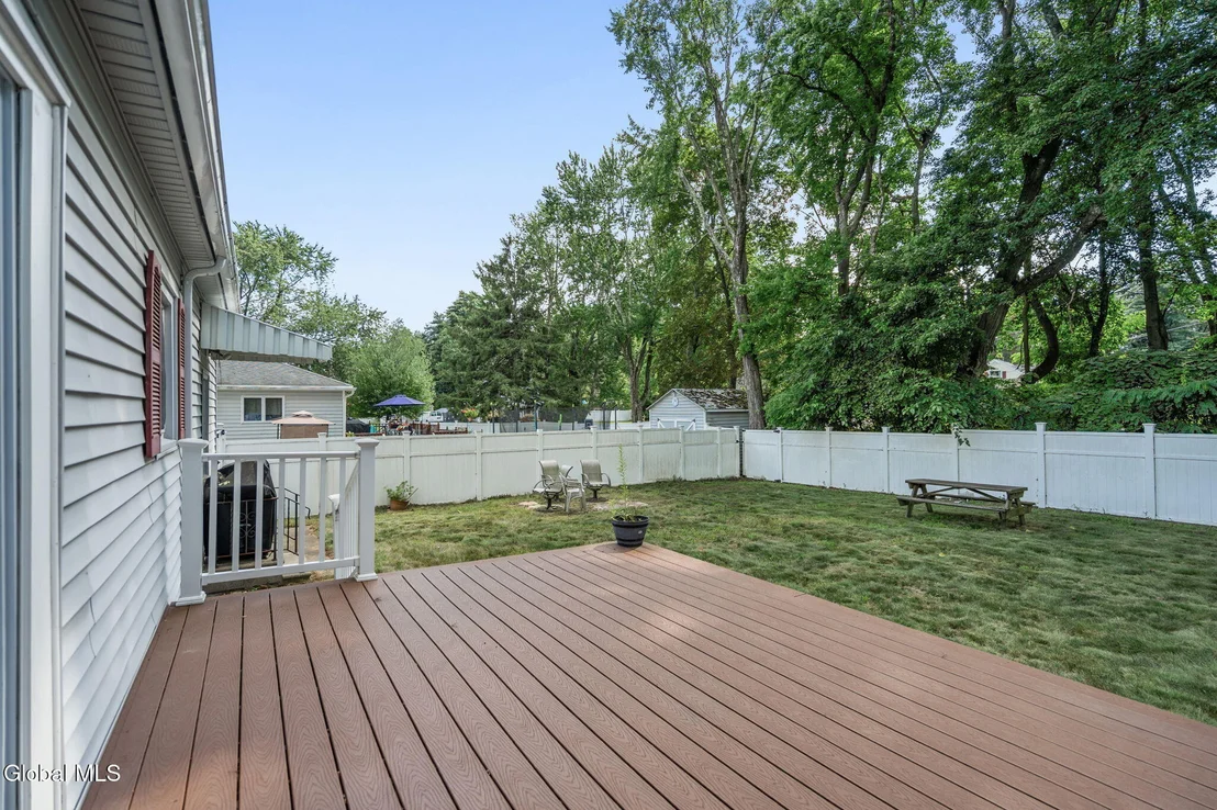 Photo of 3826 Carman Road