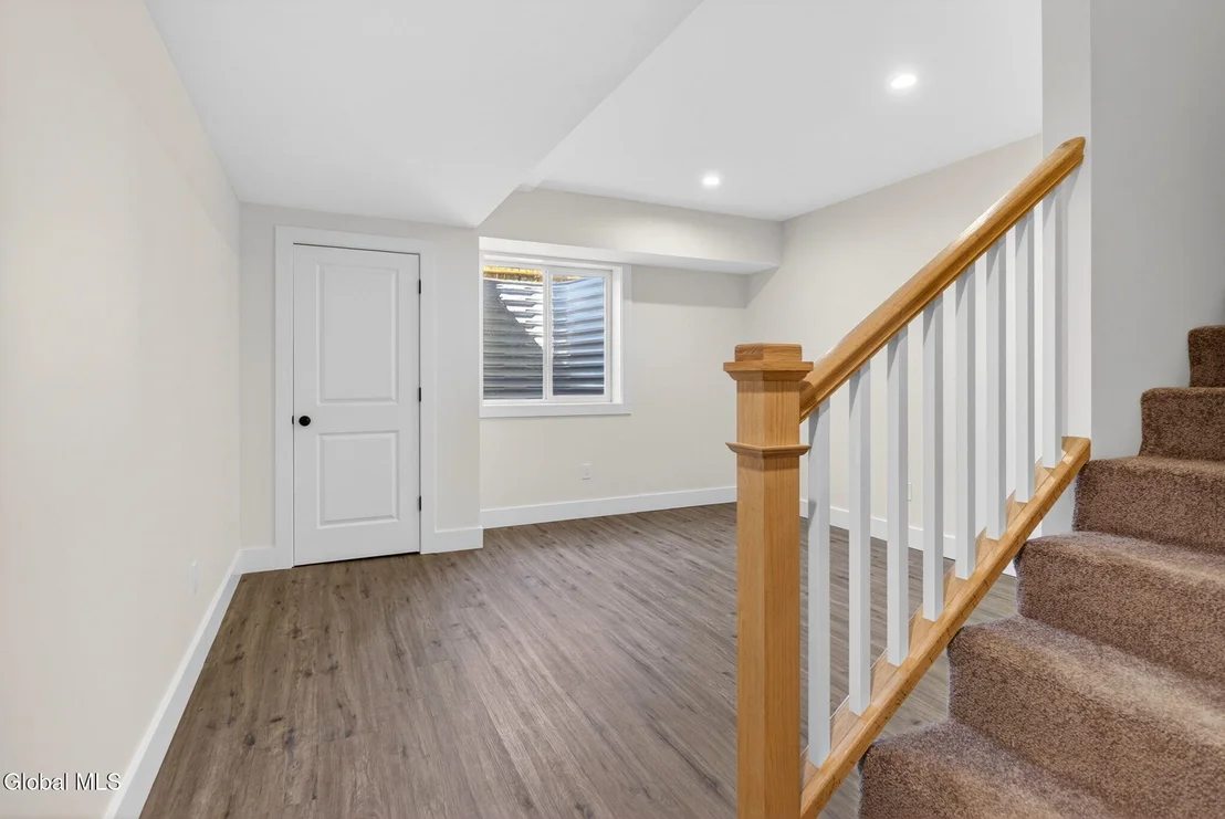 Photo of 5 1/2 Gardner Road