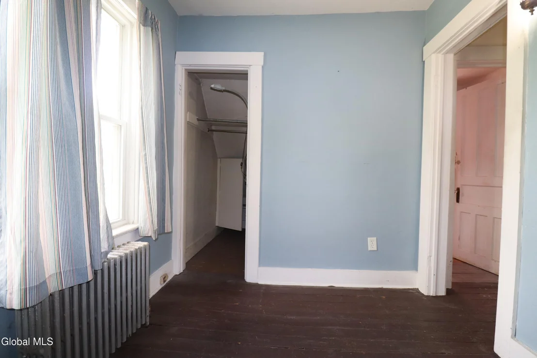 Photo of 10 Daggett Terrace