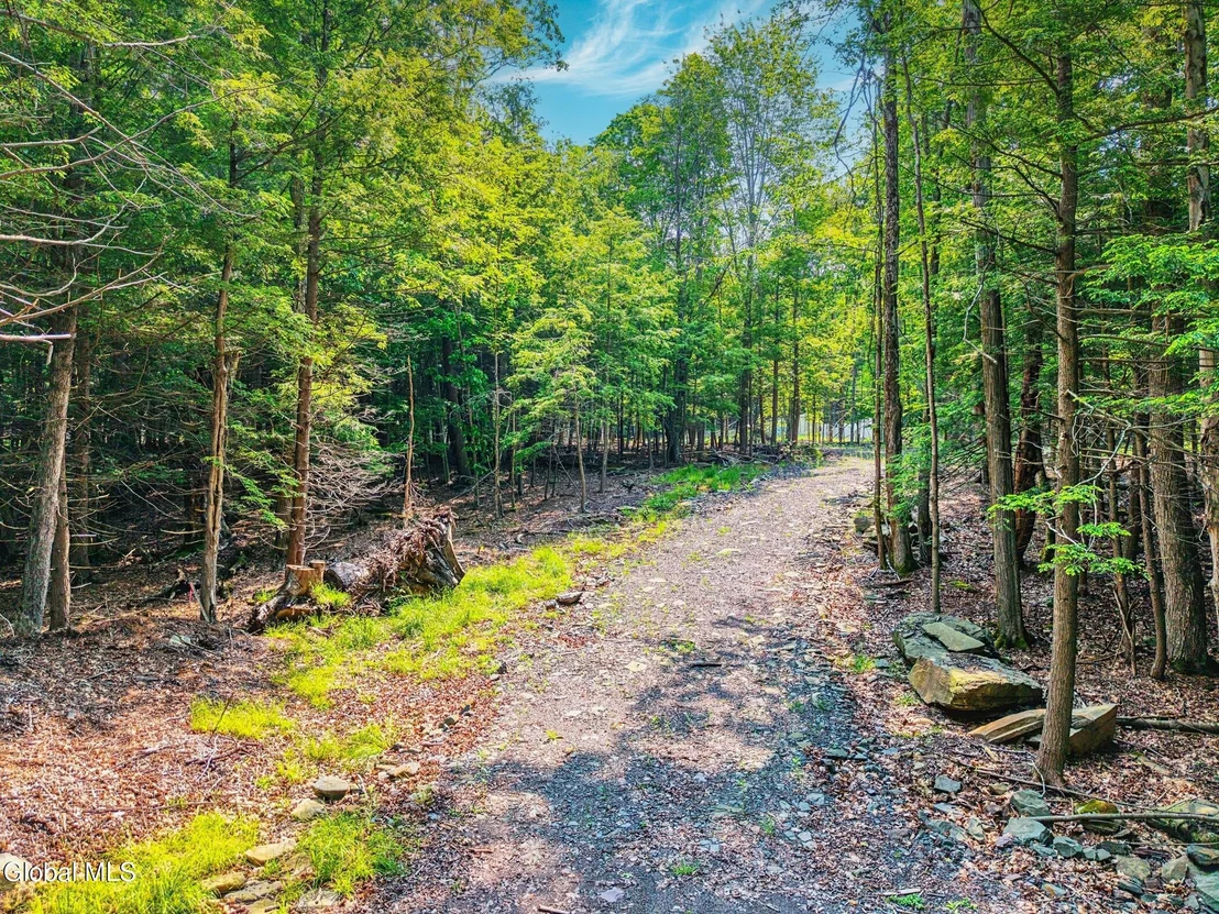 Photo of Unit LOT8 at 8 Boulder Brook Road