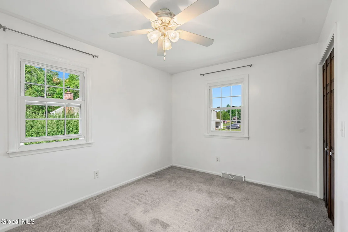 Photo of 19 Midway Drive