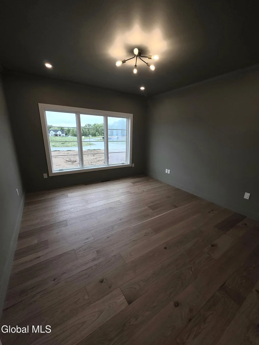 Photo of 4 Faulkner Drive