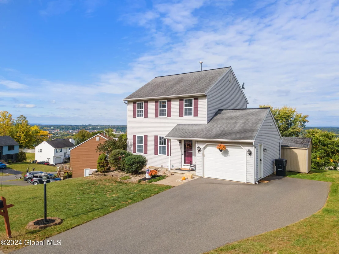 Photo of 11 Red Rock Road