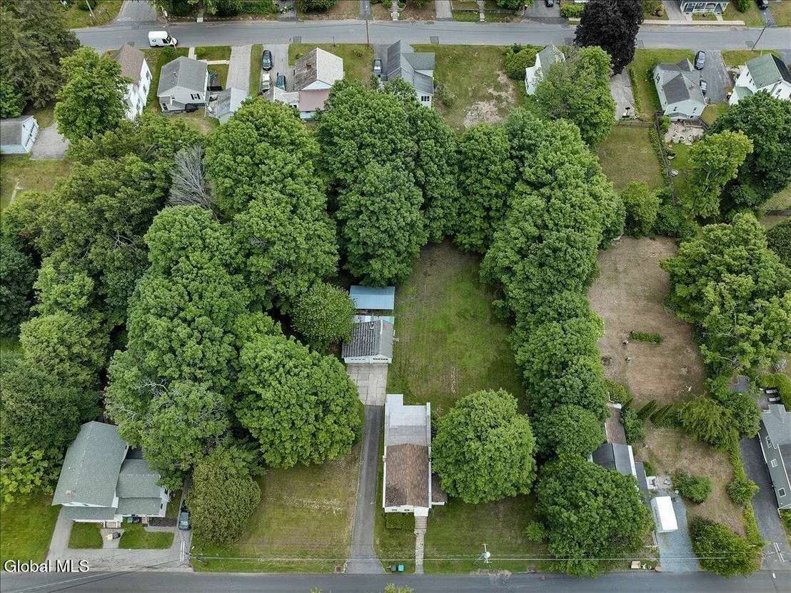 Photo of 60 Maple Avenue