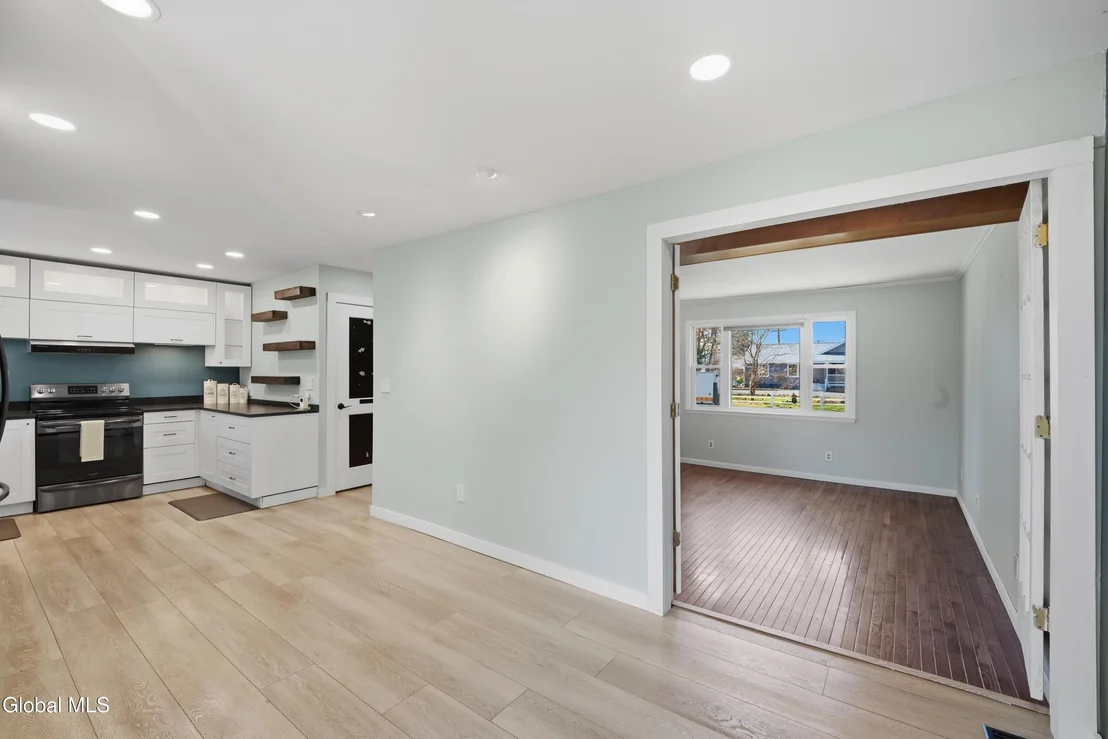 Photo of 138 Birchwood Drive