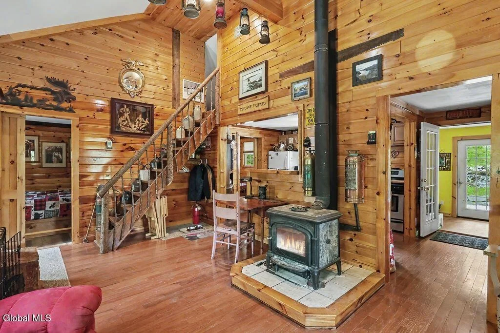 Photo of 34 Lakeview Terrace