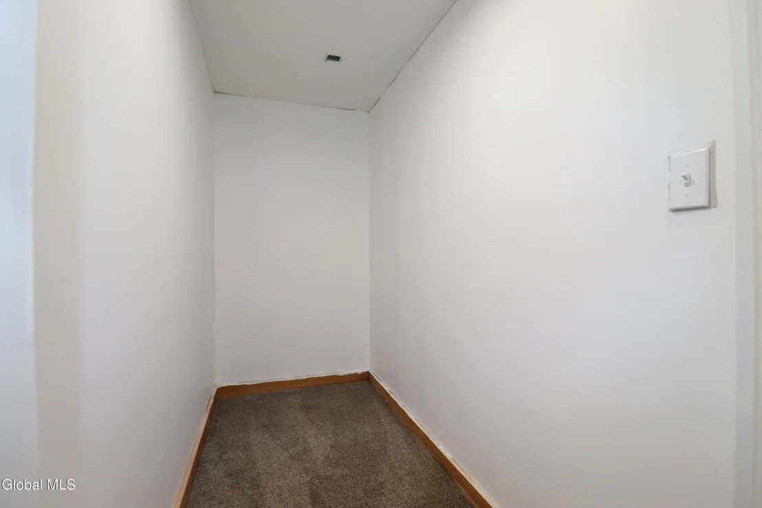 Photo of 48 Comstock Road