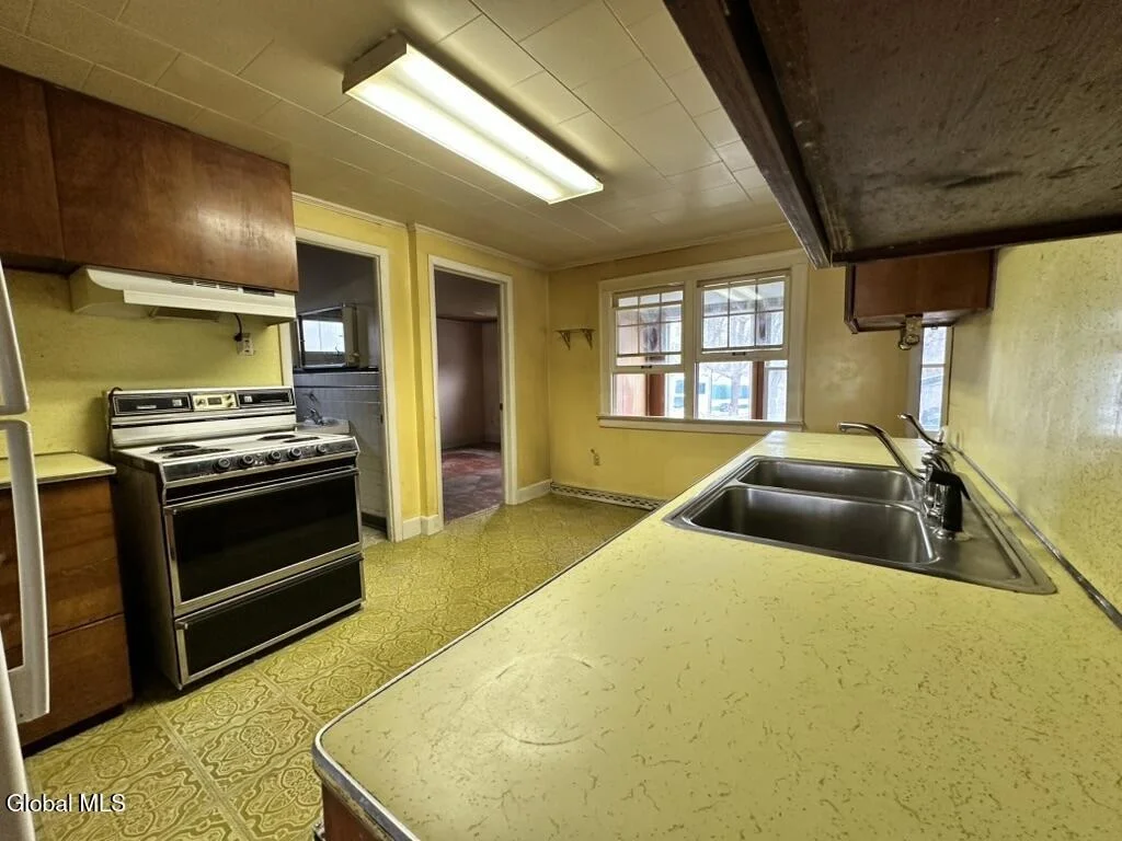 Photo of 382 Ballston Road