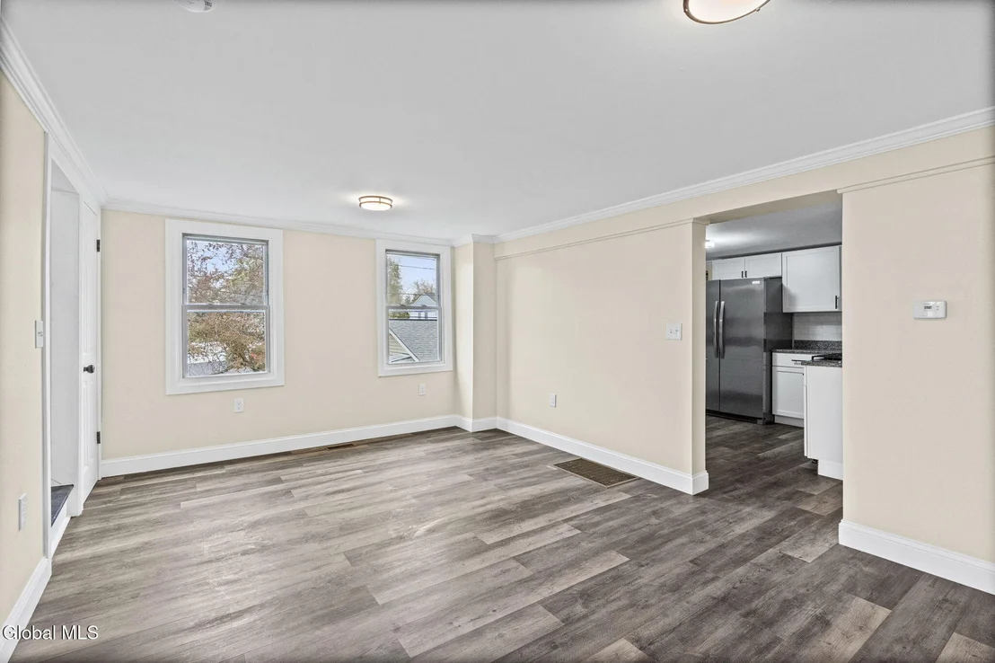 Photo of 6 Mann Avenue