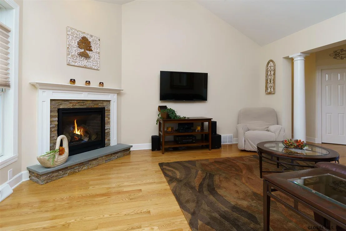 Photo of 25 TROTTER Circle