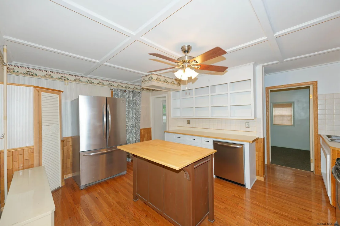 Photo of 2 FRANK Street