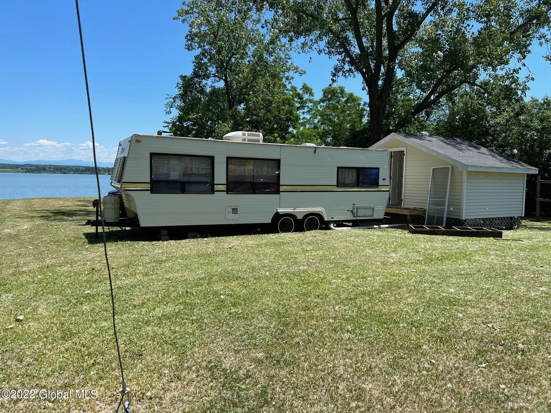 Photo of 24 Breezy Haven Way