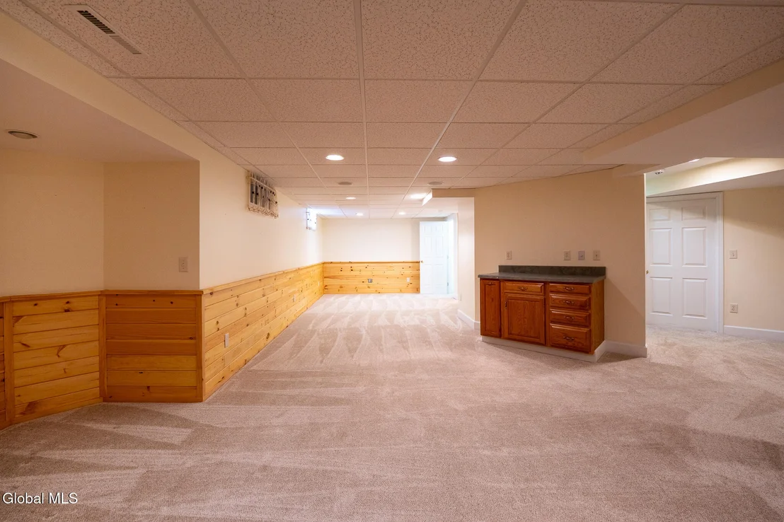 Photo of 10 Whitestone Way