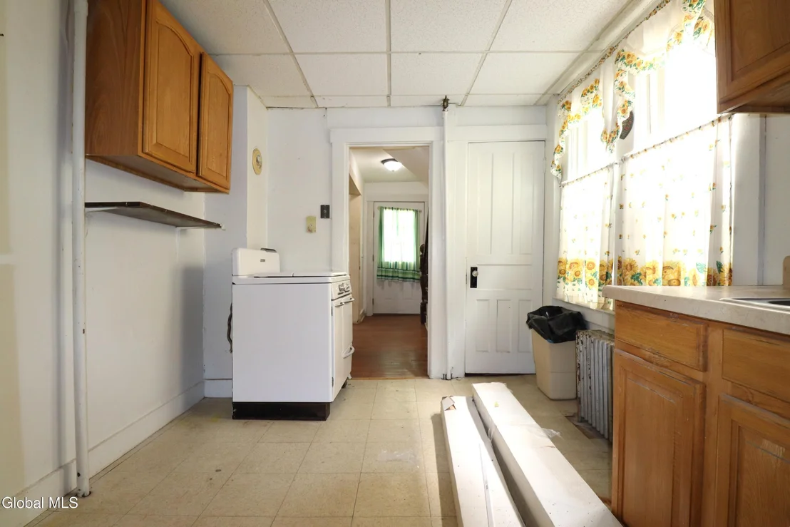 Photo of 10 Daggett Terrace