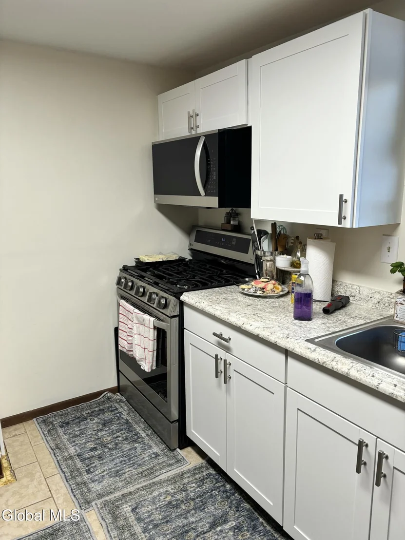Photo of L27.112 King Road