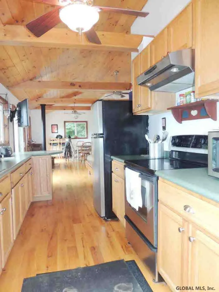 Photo of 167 Upper Road Way