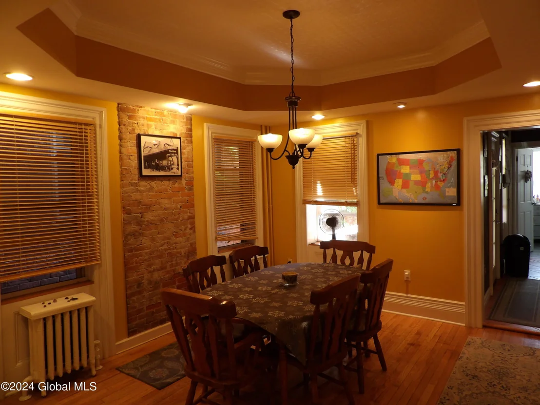 Photo of 128 Mohawk Street