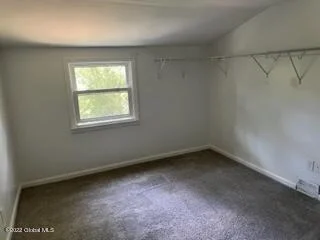 Photo of 2641 Aqueduct Road