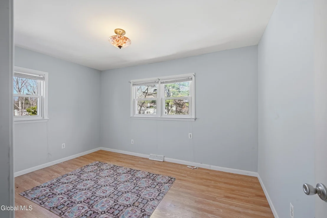 Photo of 138 Birchwood Drive